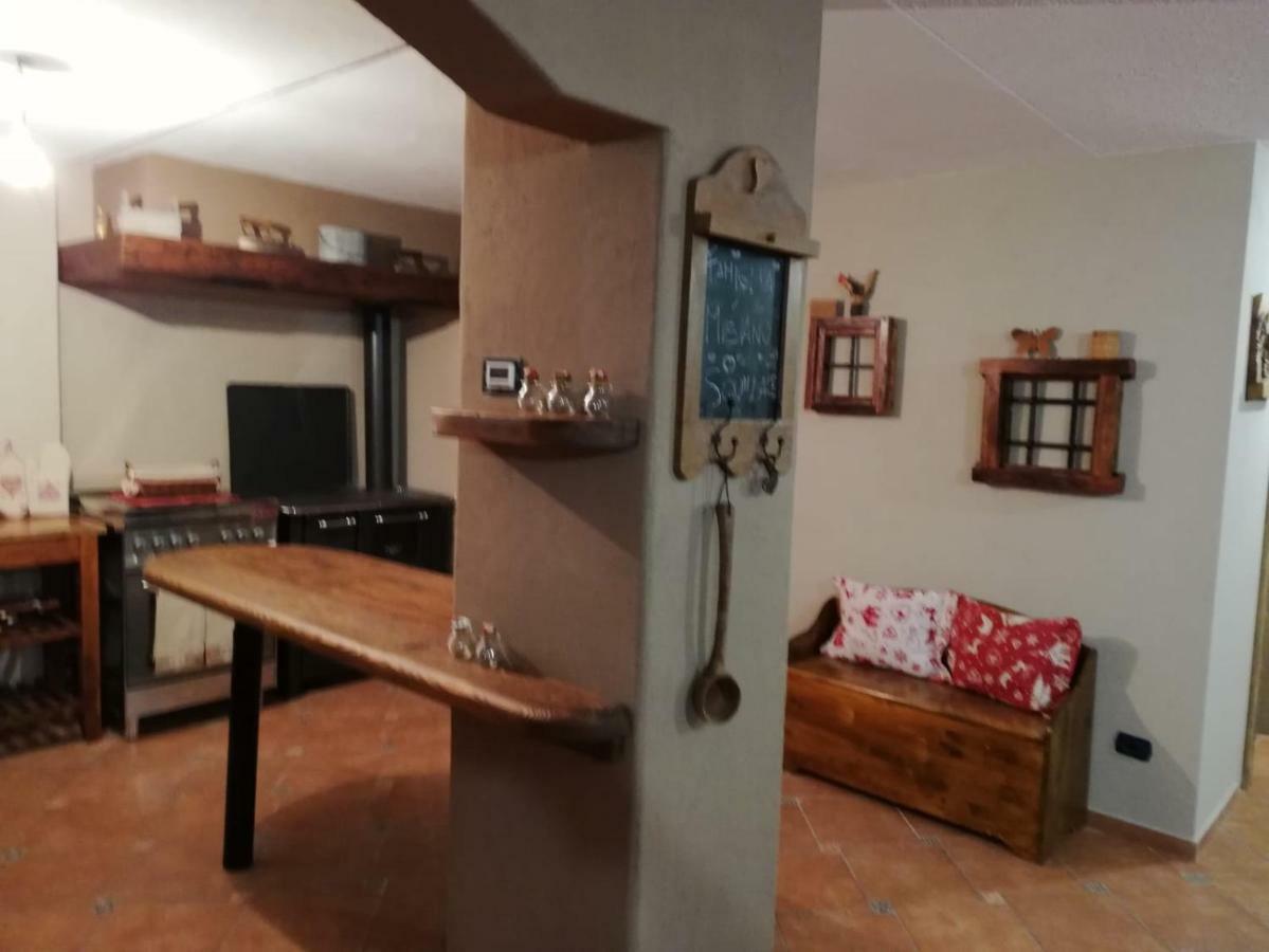La Taverna Di Elide Aymavilles Dış mekan fotoğraf