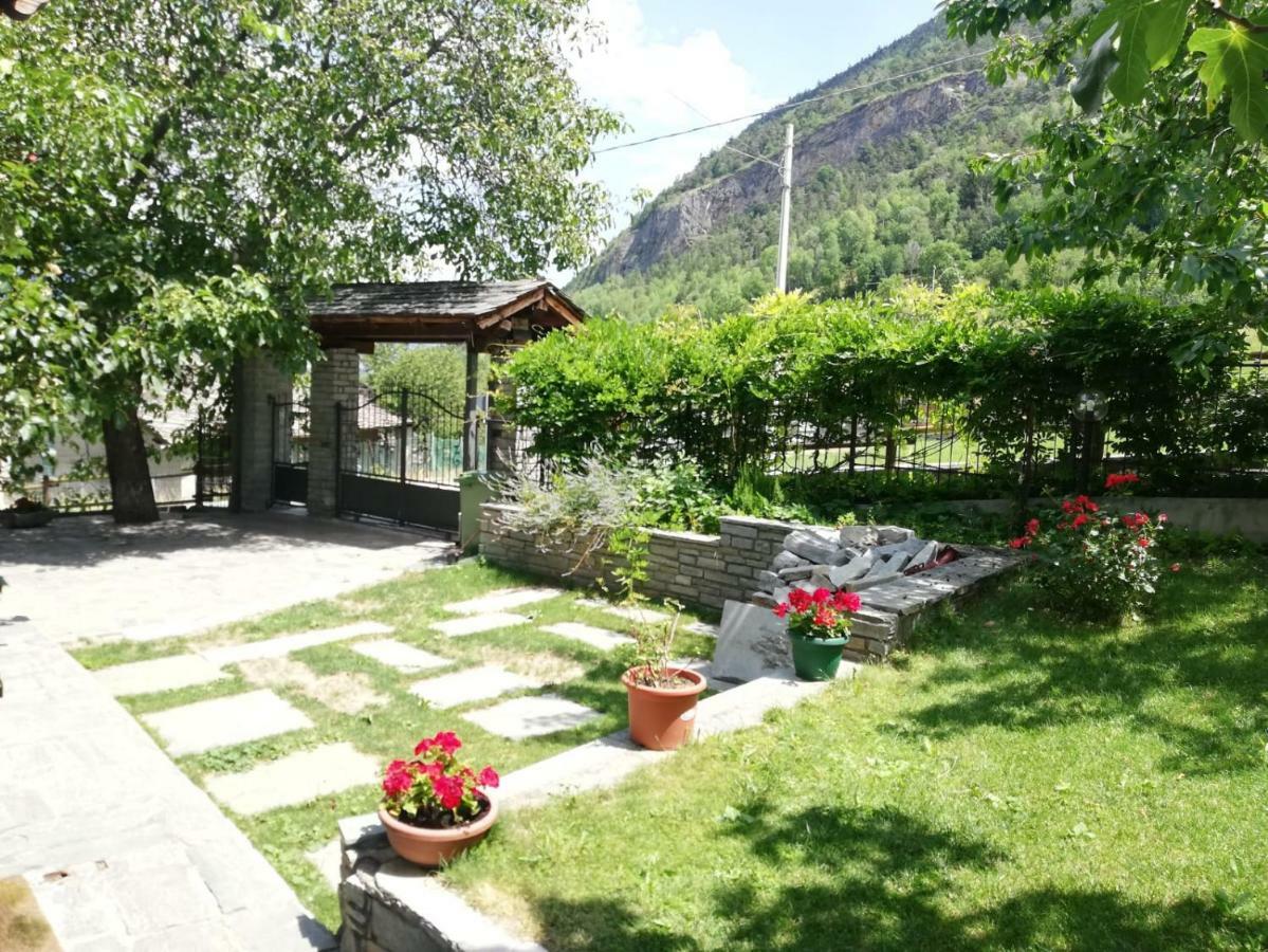 La Taverna Di Elide Aymavilles Dış mekan fotoğraf