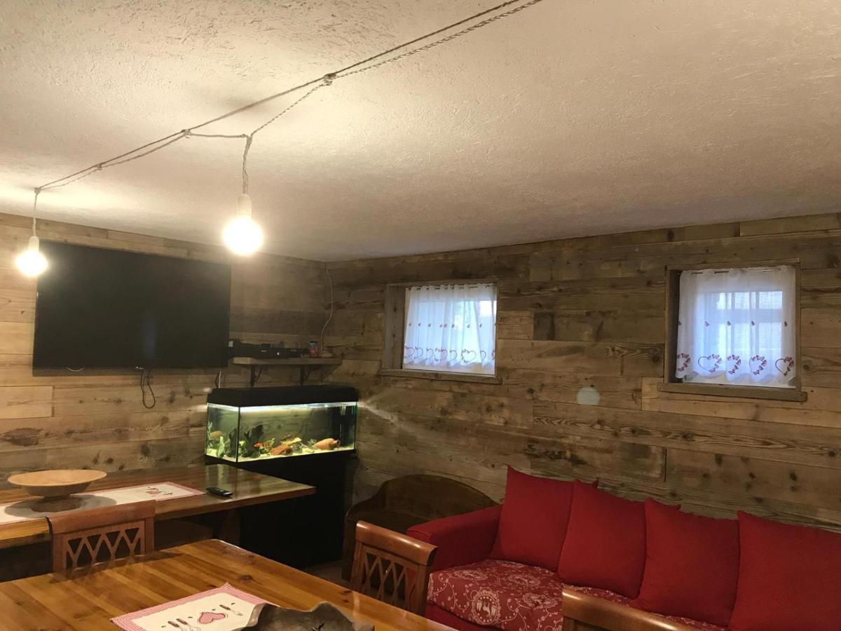 La Taverna Di Elide Aymavilles Dış mekan fotoğraf